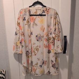 Beautiful Saints & Hearts Lightweight Floral Kimono Size Large